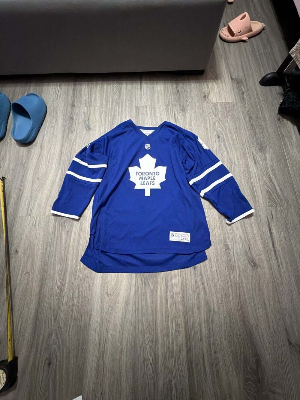 Reebok Toronto Maple Leafs NHL Practice Jersey Size L/XL